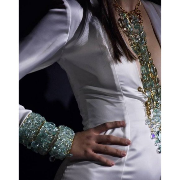 Sugar Gay Isber Swarovski Crystals Chunk Bold Cuff Handmade Contemporary Jewelry - Picture 6 of 6